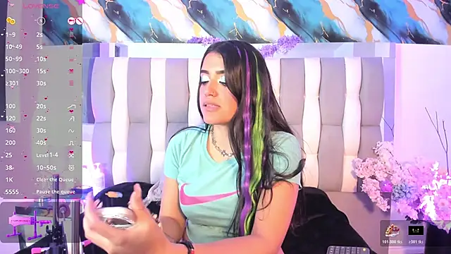 Živý XXX chat IsaDiiaz