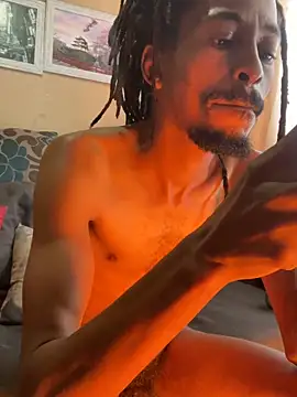 PrettyBoyRasta élő XXX-chatje