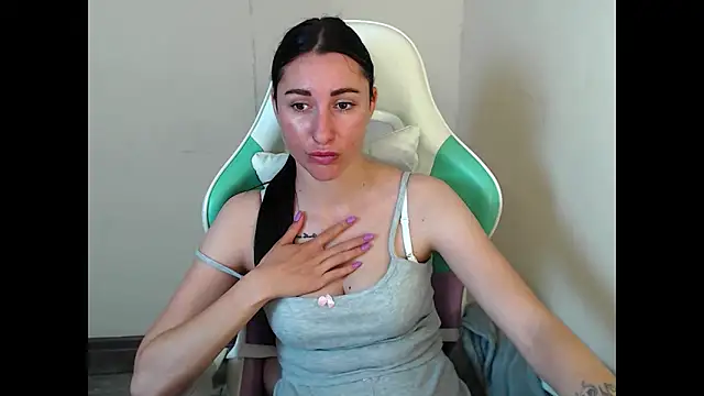 Cammil1a_horn Live XXX-Chat