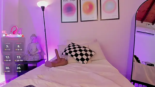 צ'אט XXX בשידור חי של AriaMuse