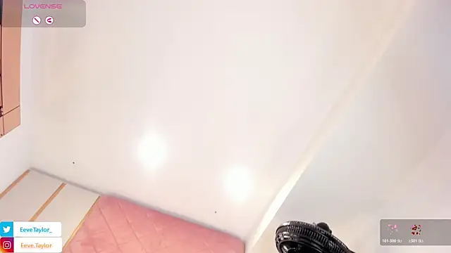 Eevee_Taylor – Live XXX-chat