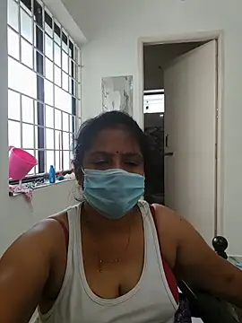 tamil_manjalmaami's Live XXX Chat