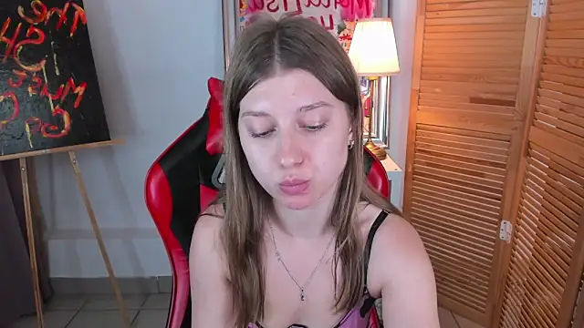 katymeaw's Live XXX Chat