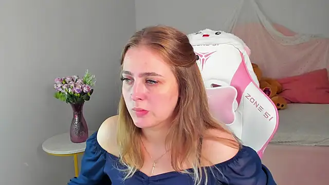 EllaBells Live XXX Chat