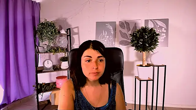 MartaEdams live XXX chat