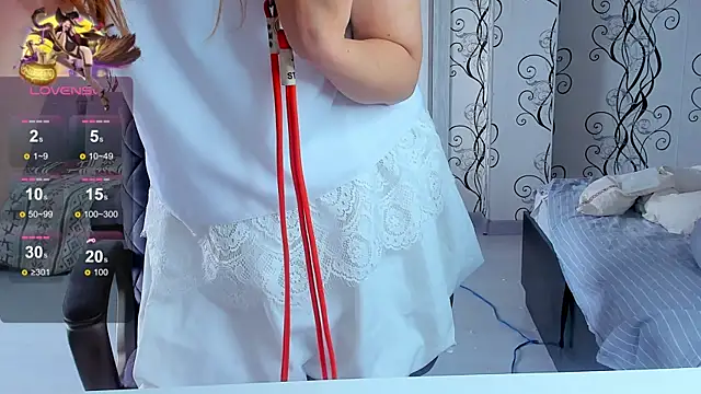 MadelinaJackson's Live XXX Chat