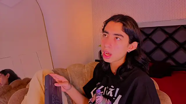 Chat +18 de ryo_light ao vivo