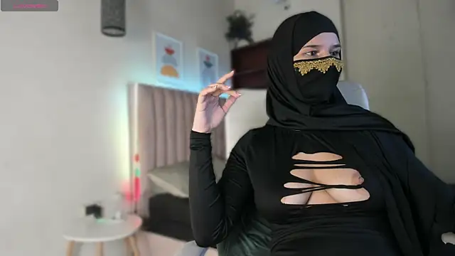 _SweetAmira_ Chat XXX live