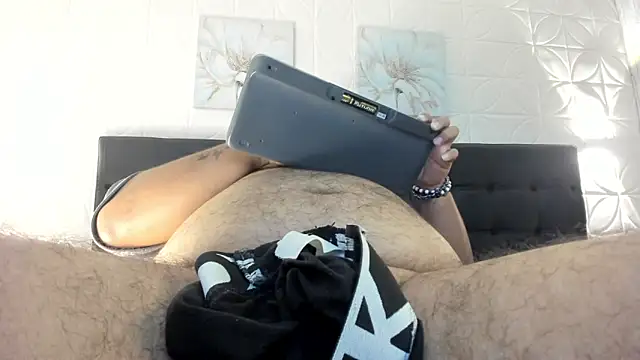 XXX chat uživo modela enzzox