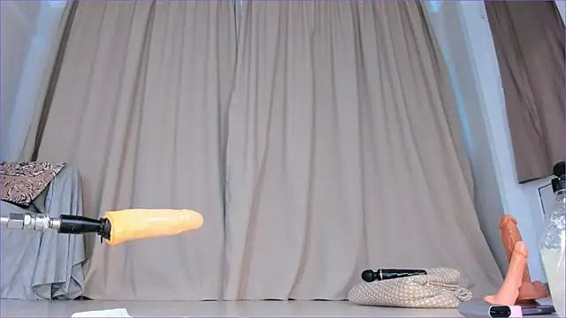 Cherrypie_001 élő XXX-chatje