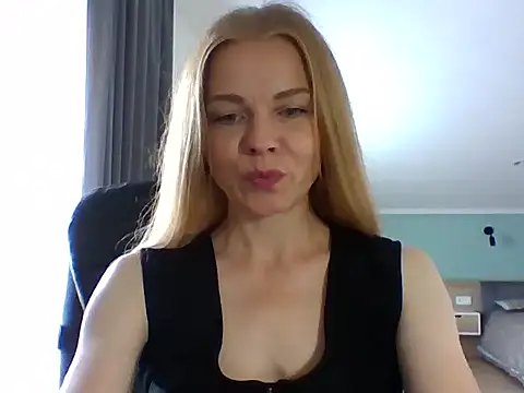Tina5394 XXX чат на живо