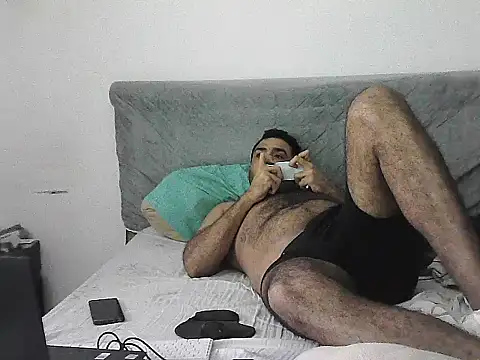 دردشة IronSideBear الجنسية المباشرة