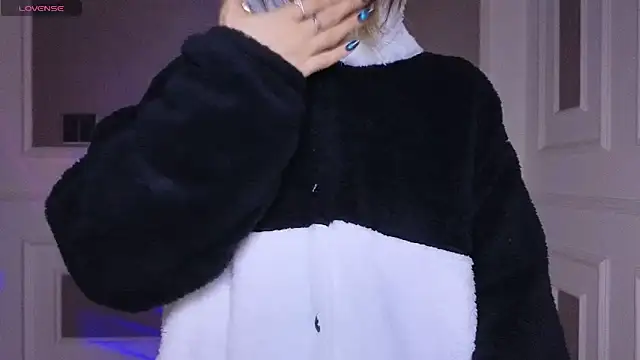 _____Panda_____ Adlı Modelin Canlı XXX Sohbeti