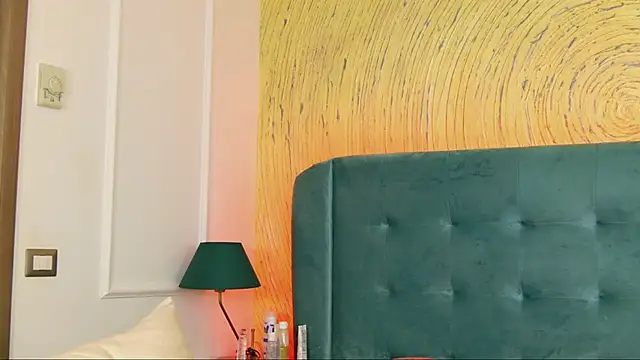 Czat XXX na żywo – Daniela-Crudu