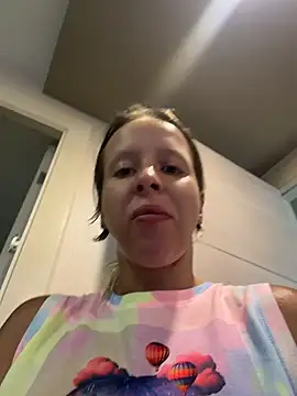 LikaCat Chat XXX in diretta