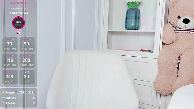 lalisa-damdang's Live XXX Chat