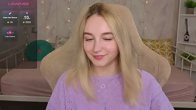 Shy_Polly: онлайн-секс-чат