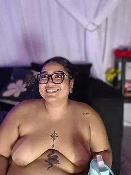 Im_DianaNoir's Live XXX Chat