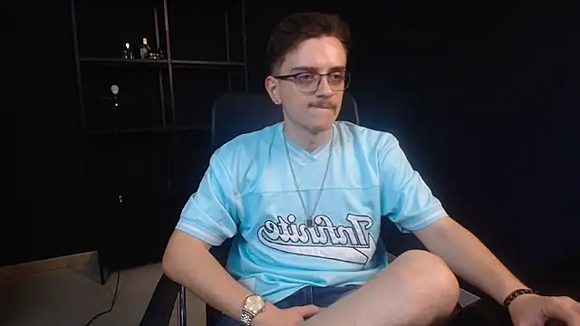 FelixStarkk Live XXX-chat