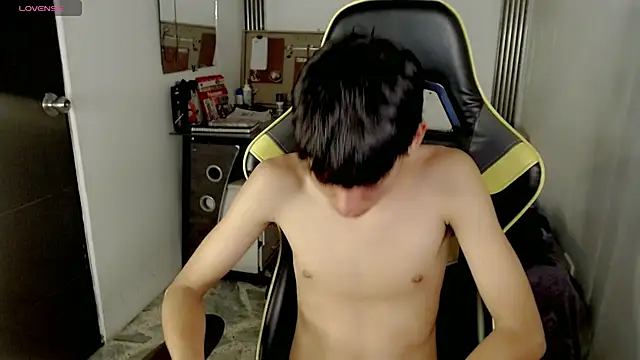 แชท XXX สดของ Liarr_