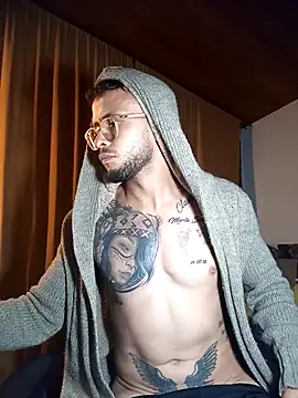 sebastian_horny Adlı Modelin Canlı XXX Sohbeti
