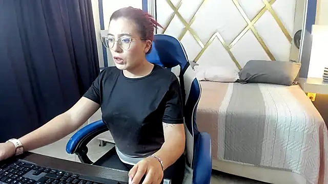 allison_mc's Live XXX Chat