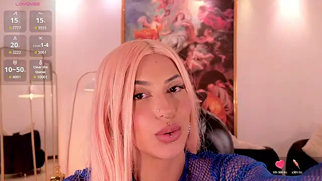 Онлайн чат XXX KayraLanne