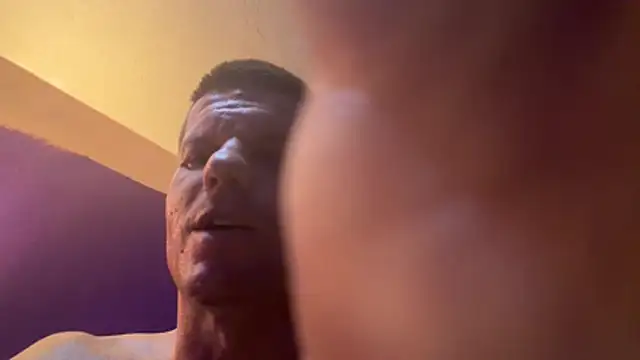 Chat +18 de JockNThirsty ao vivo