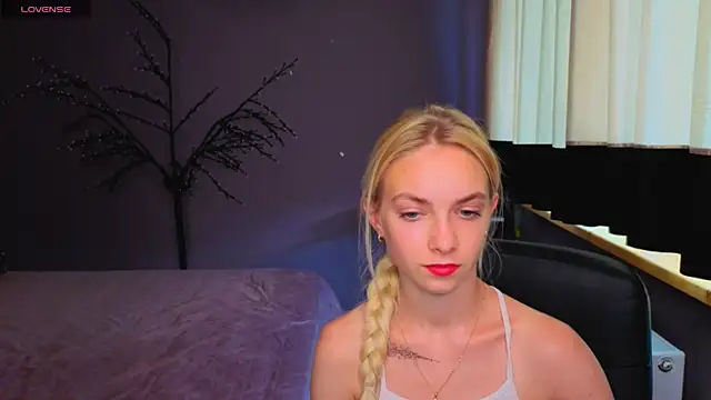 SonnySofia 라이브 XXX 채팅