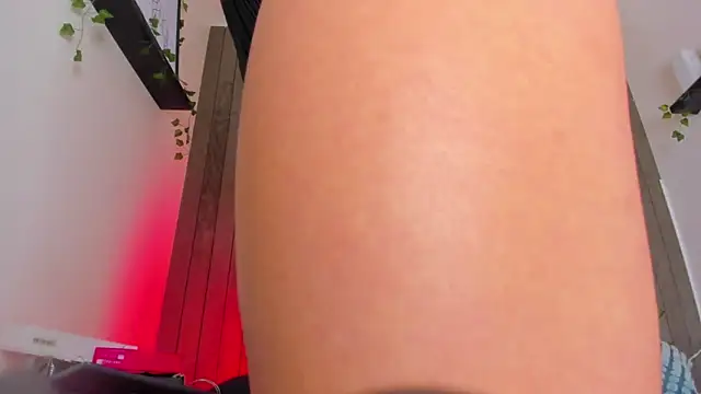 XXX chat uživo modela BriaConner_