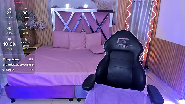 Chat XXX Live LINDSAY_TAY
