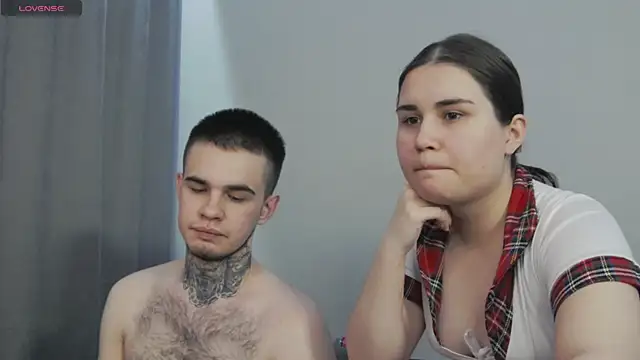 Živý XXX chat LucyMuur