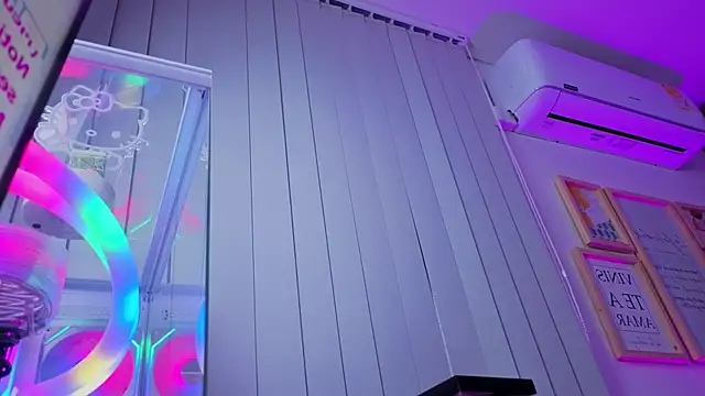 Chlooee__ 现场XXX聊天