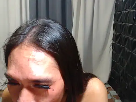 Queen_Haliyah 现场XXX聊天
