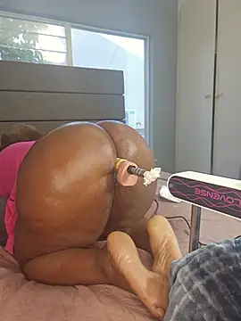 Kinkyphatass élő XXX-chatje