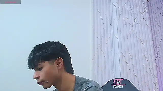 Spark_tay – Live XXX-chat