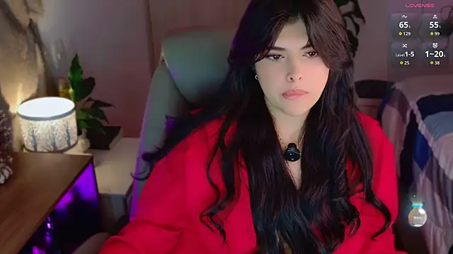 Nannicutee élő XXX-chatje