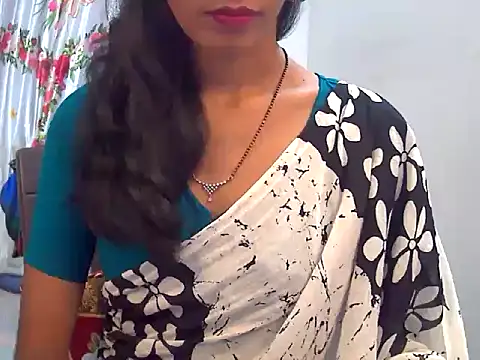 sexy_janu25 现场XXX聊天