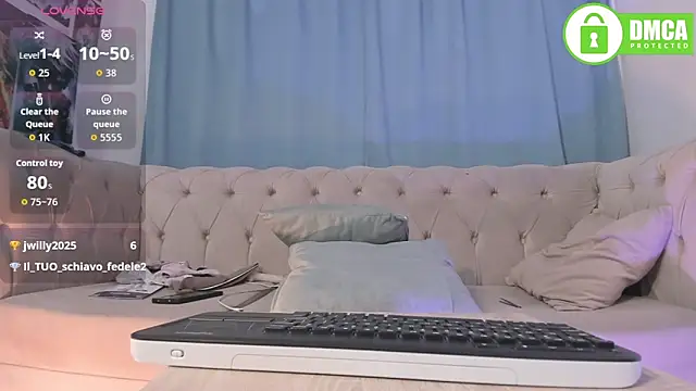zoe_37's Live XXX Chat