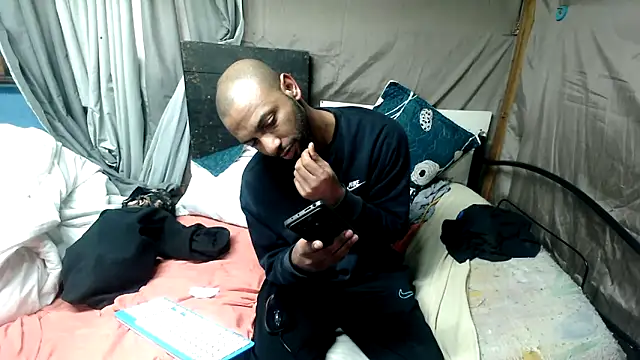 Онлайн чат XXX Camodick