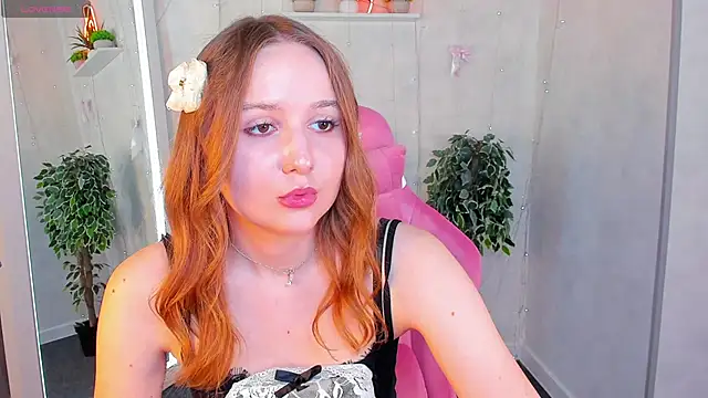 Emmaa_Kimm 即時 XXX 聊天