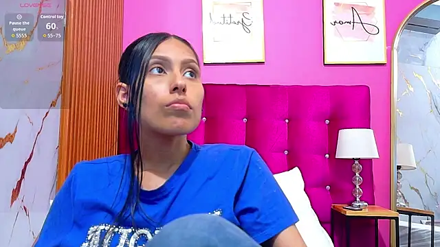 yourcuteneighbourr Chat XXX in diretta