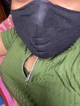 Hot-AngoriBhabhi Шоу с уебкамера