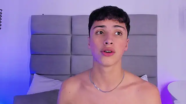 Chat +18 de JoshClaarktt ao vivo