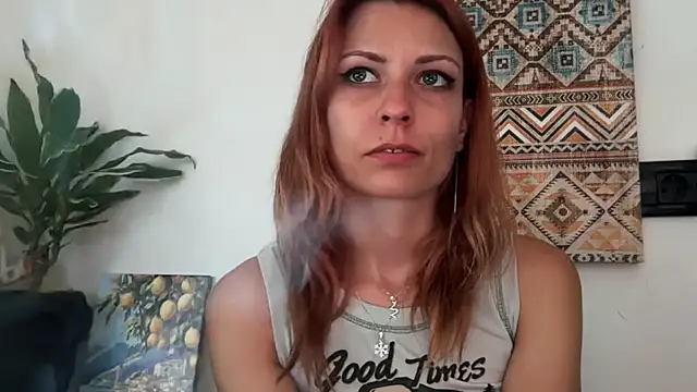 karo123421's Live XXX Chat