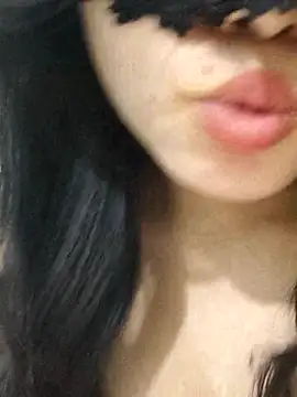 Chatroom XXX en direct de silkyhairs