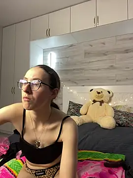 Онлайн чат XXX MartiniiSelenna