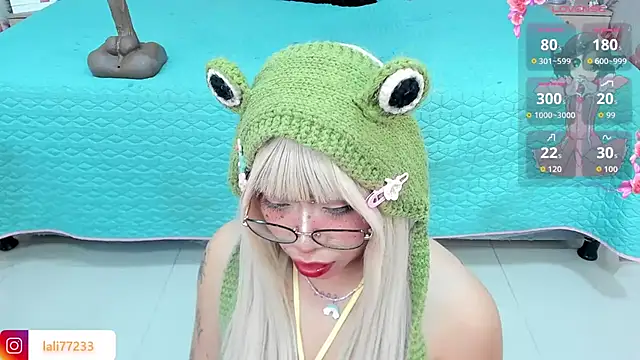 SafiroAgataaa's Live XXX Chat