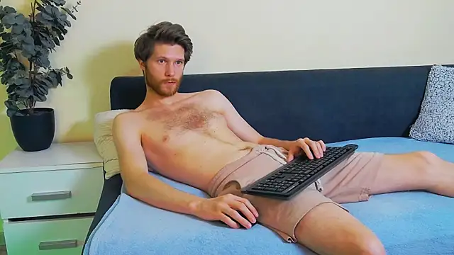 Eddie_Baker Chat XXX in diretta