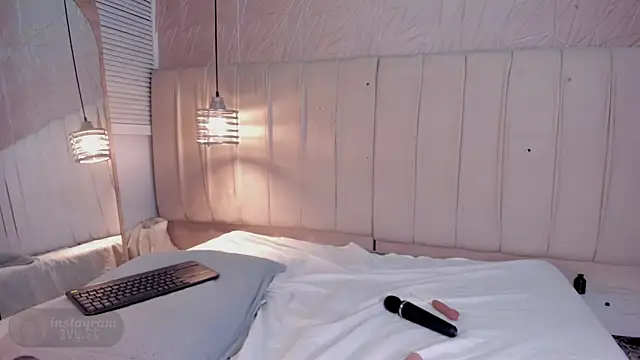 avy_st's Live XXX Chat